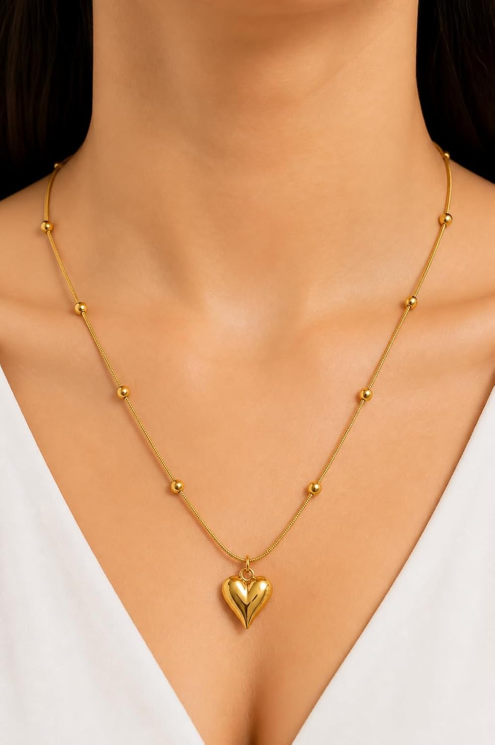Aesthetic Anti-Tarnish Gold Heart Pendant Necklace
