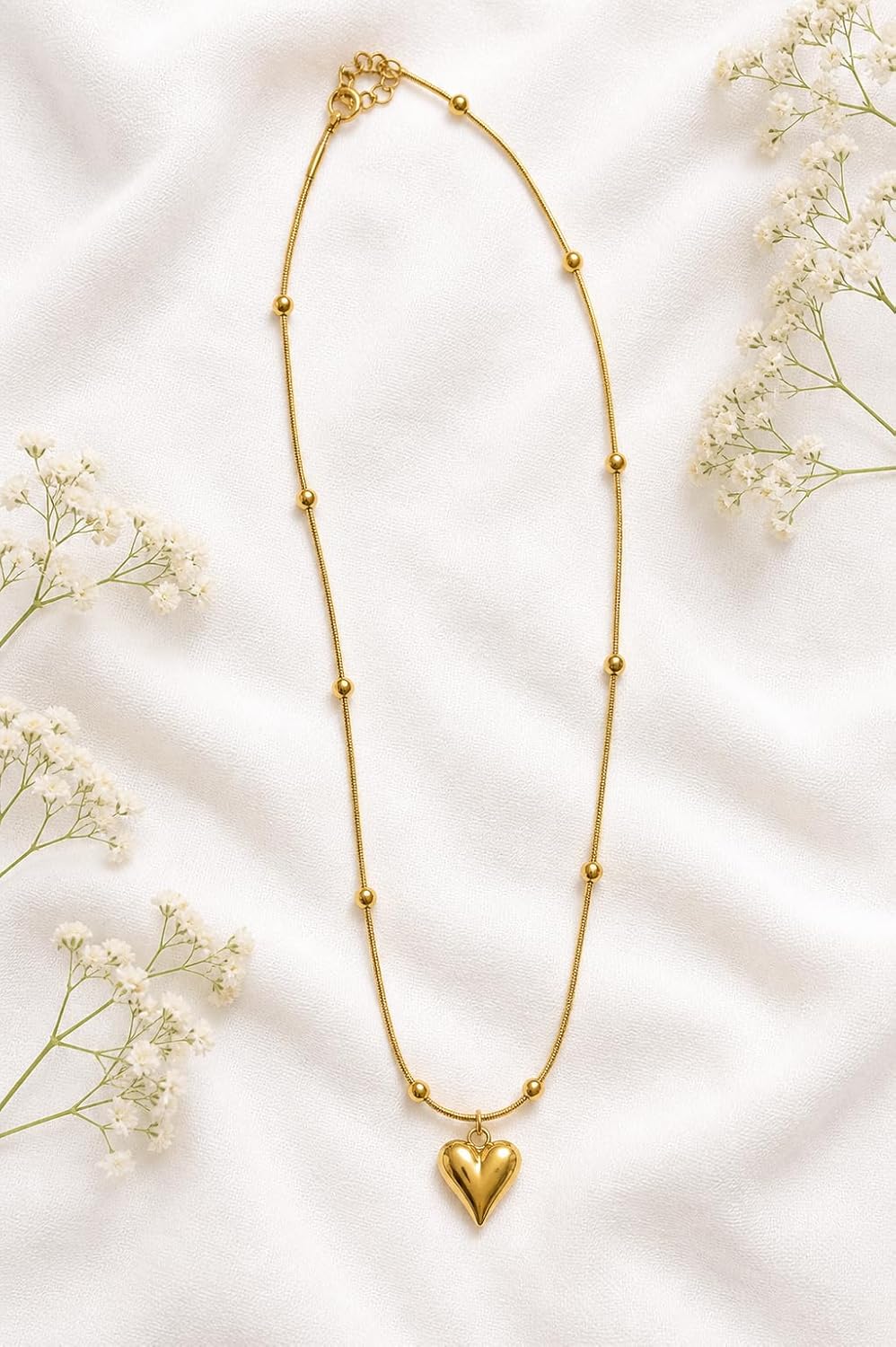 Aesthetic Anti-Tarnish Gold Heart Pendant Necklace